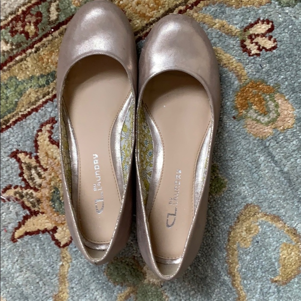 CL by laundry marcie wedge pump